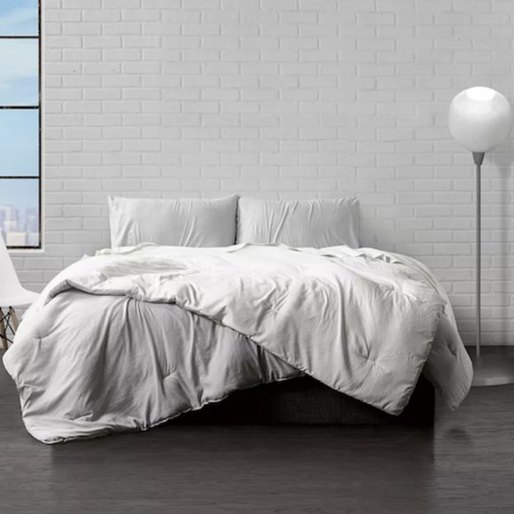 NWT Reversible Brushed Microfiber Down-Alternative Comforter & Sham Set - Twin - Picture 6 of 11